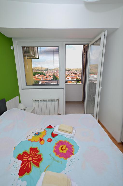 Aries Apartments Bitola Zimmer foto